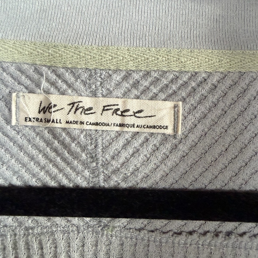 Free People We The Free Monterey Thermal Top XS(oversized) - Picture 4 of 5